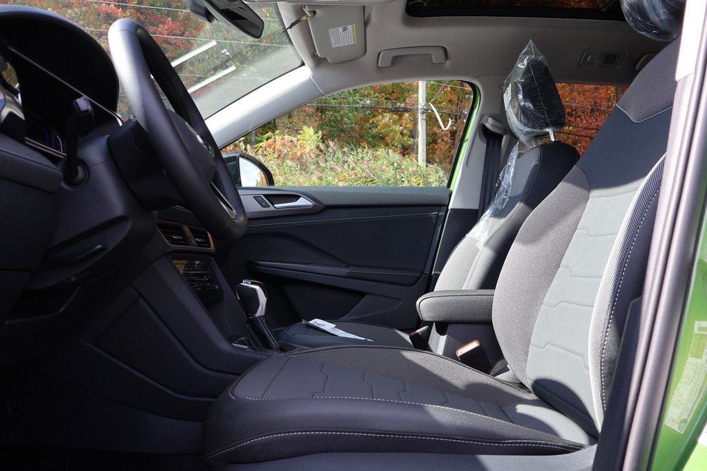 2026 Volkswagen Taos Comfortline Black Edition 4MOTION in Mascouche, Quebec - 8 - w1024h768px