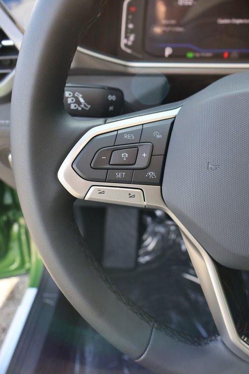 Volkswagen Taos Comfortline Black Edition 4MOTION 2026 à Mascouche, Québec - 13 - w1024h768px