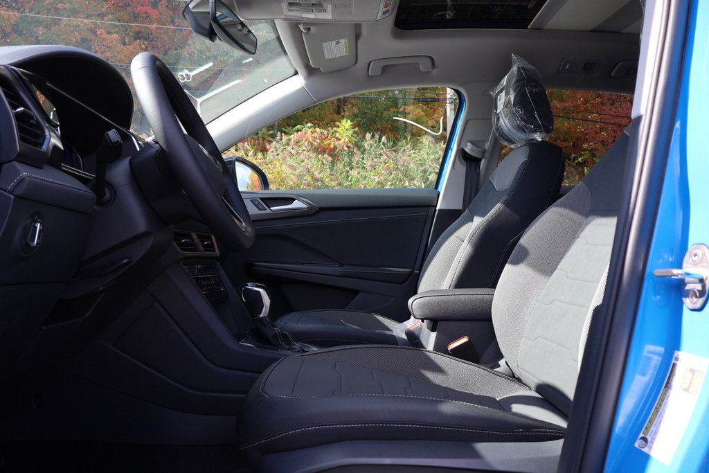 2026 Volkswagen Taos Comfortline Black Edition 4MOTION in Mascouche, Quebec - 8 - w1024h768px