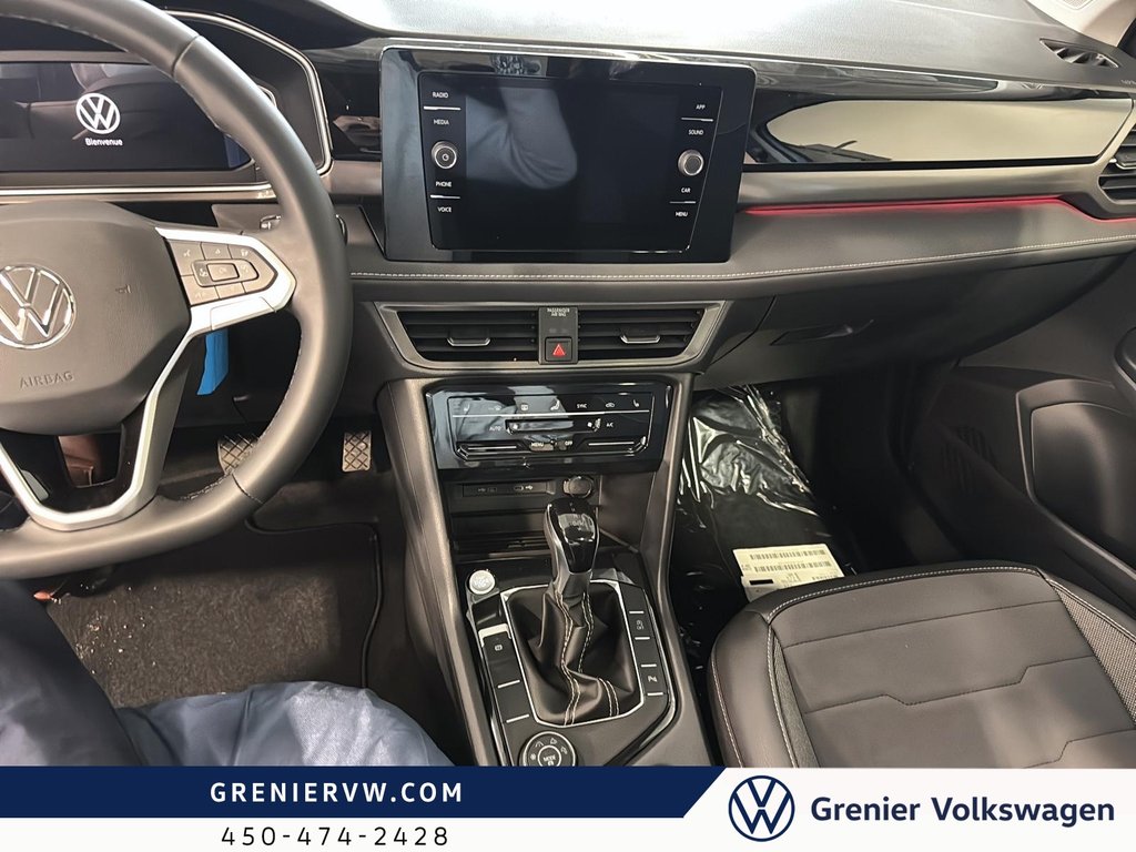 Volkswagen Taos Comfortline Black Edition 4MOTION 2026 à Mascouche, Québec - 9 - w1024h768px