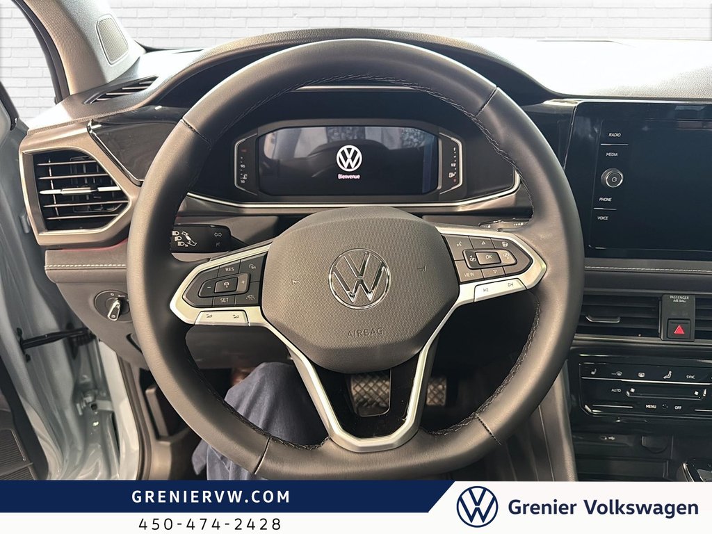 Volkswagen Taos Comfortline Black Edition 4MOTION 2026 à Mascouche, Québec - 10 - w1024h768px