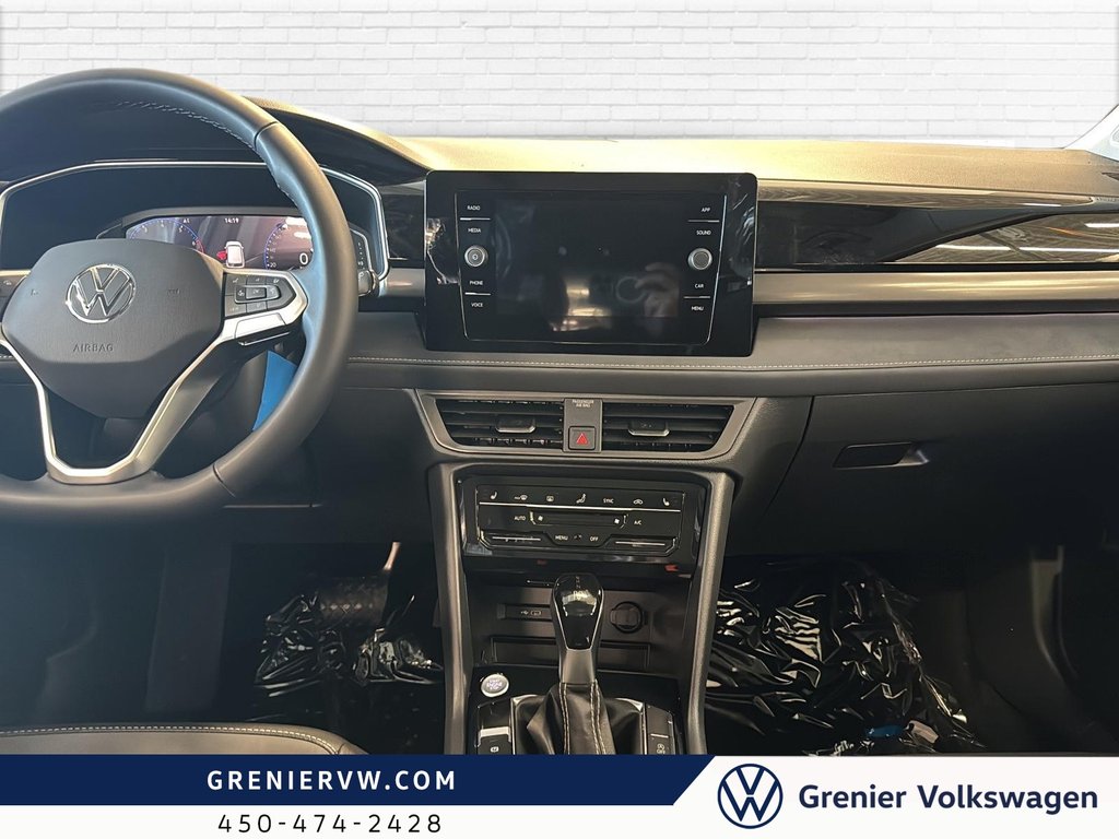 Volkswagen Taos Comfortline Black Edition 4MOTION 2026 à Mascouche, Québec - 9 - w1024h768px