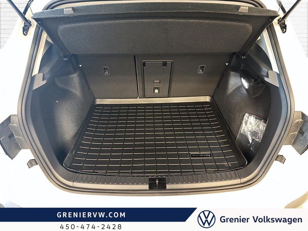 Volkswagen Taos Comfortline Black Edition 4MOTION 2026 à Mascouche, Québec - 7 - w1024h768px