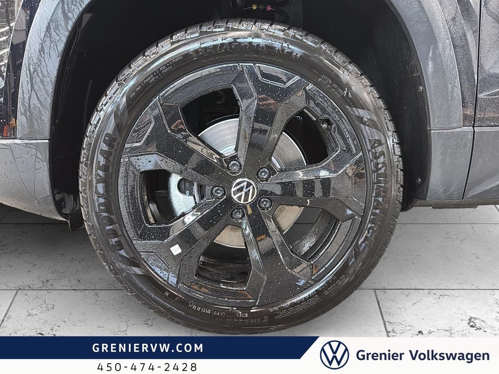 2026 Volkswagen Taos Comfortline Black Edition 4MOTION in Mascouche, Quebec - 4 - w1024h768px