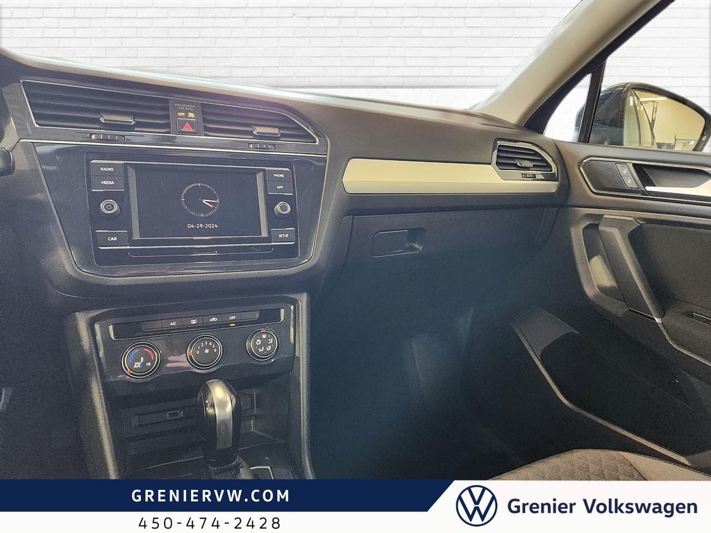 2018 Volkswagen Tiguan TRENDLINE+4MOTION+A/C in Terrebonne, Quebec - 23 - w1024h768px