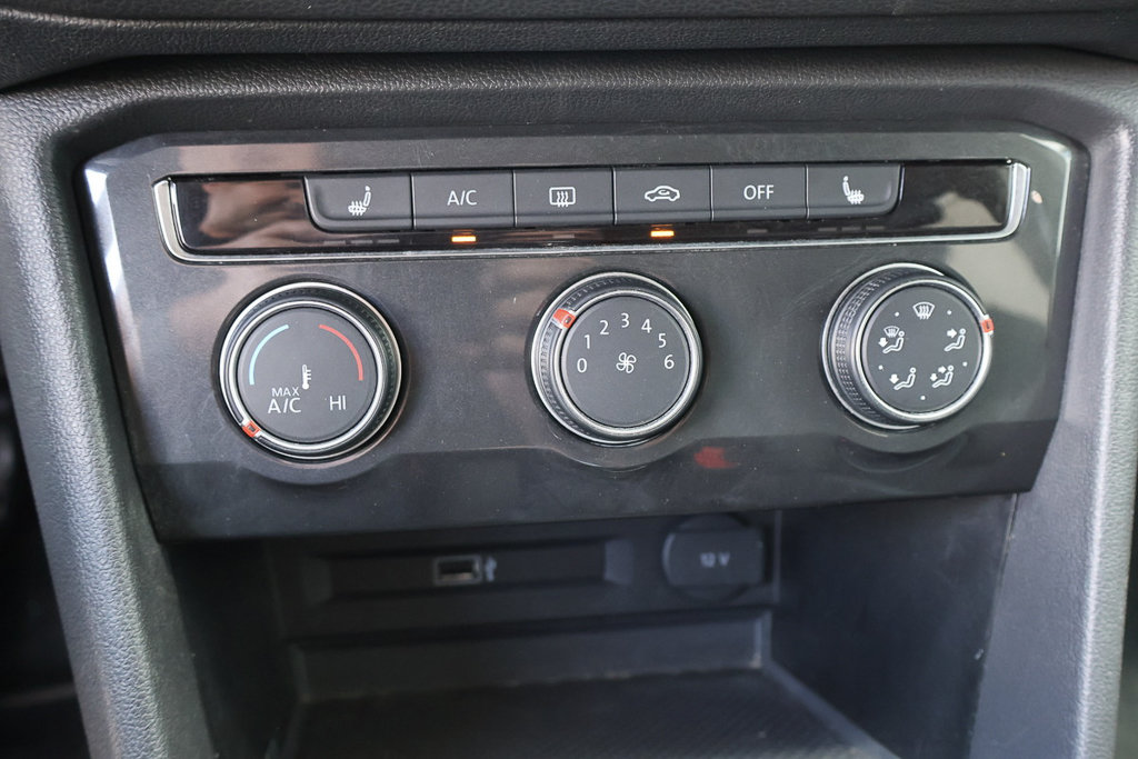 Volkswagen Tiguan Trendline,FWD,Apple car play,Commandes au volant 2019 à Mascouche, Québec - 22 - w1024h768px