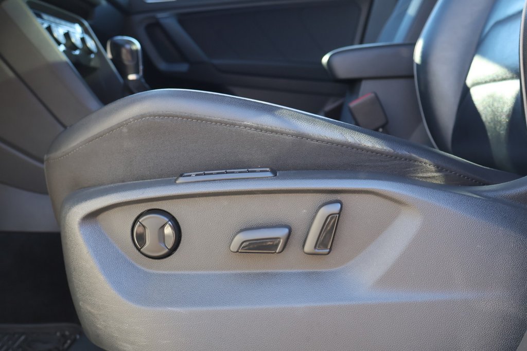 2019 Volkswagen Tiguan Highline,4Motion,jamais accidenté in Mascouche, Quebec - 13 - w1024h768px