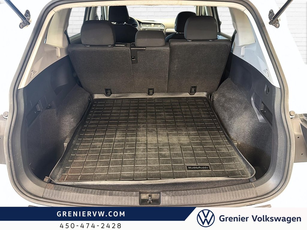 2019 Volkswagen Tiguan Trendline, 4Motion, Banc chauffants, Caméra in Terrebonne, Quebec - 7 - w1024h768px