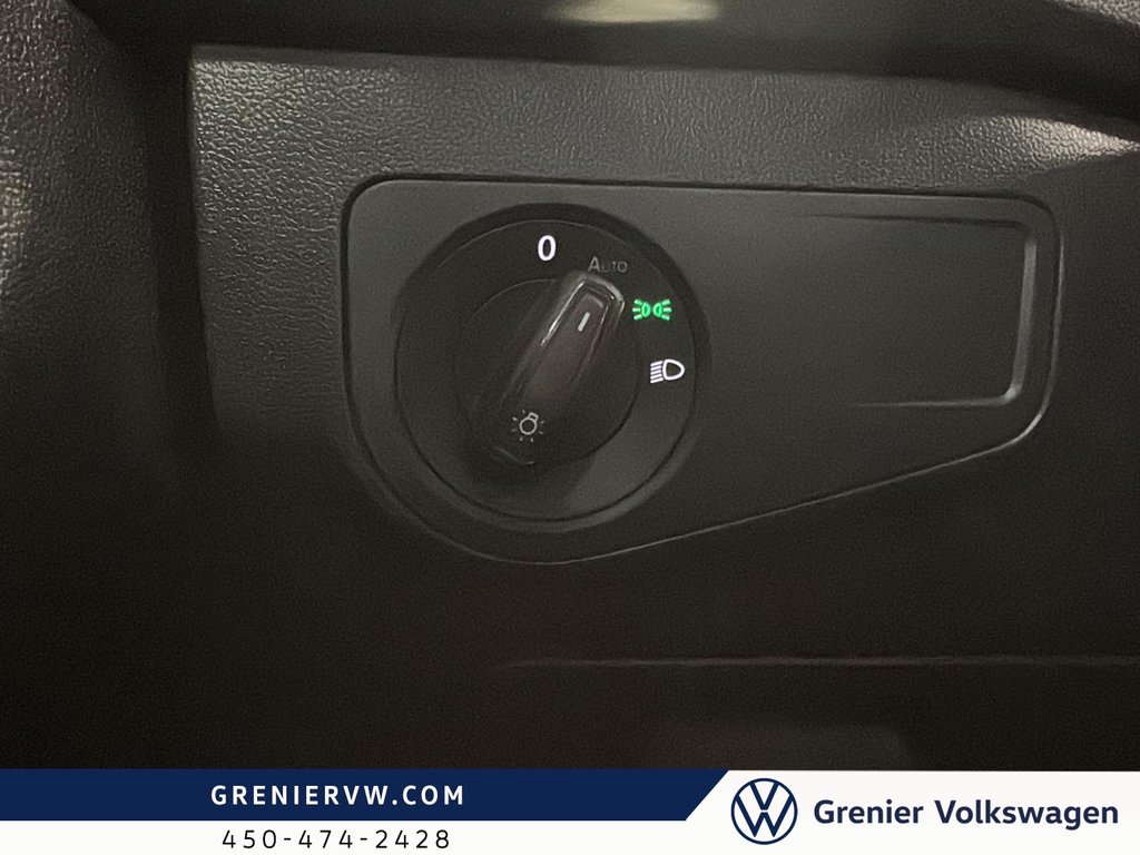2019 Volkswagen Tiguan Trendline, 4Motion, Banc chauffants, Caméra in Terrebonne, Quebec - 18 - w1024h768px
