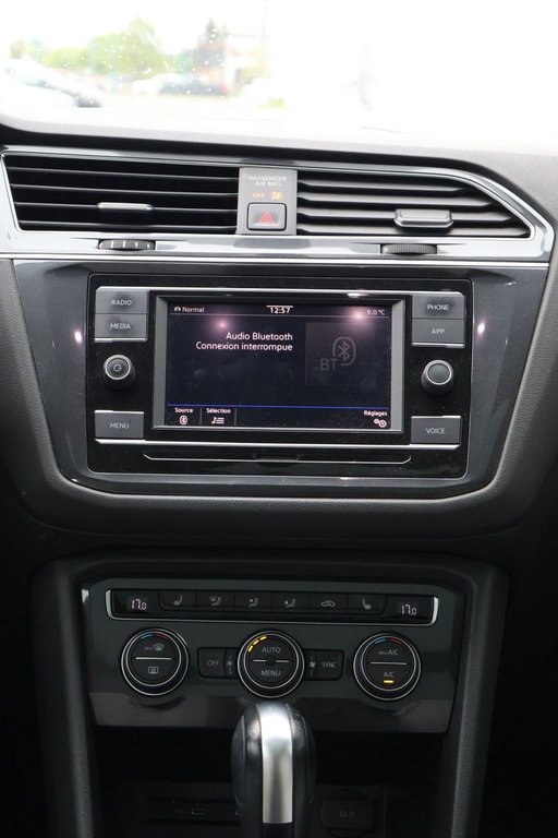 Volkswagen Tiguan 2020 Volkswagen Tiguan Comfortline,Toit Pano, Awd 2020 à Terrebonne, Québec - 21 - w1024h768px