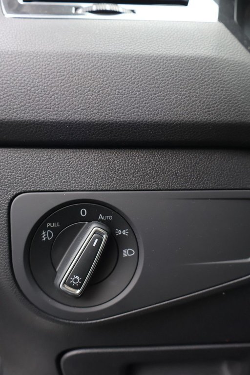 Volkswagen Tiguan 2020 Volkswagen Tiguan Comfortline,Toit Pano, Awd 2020 à Terrebonne, Québec - 25 - w1024h768px