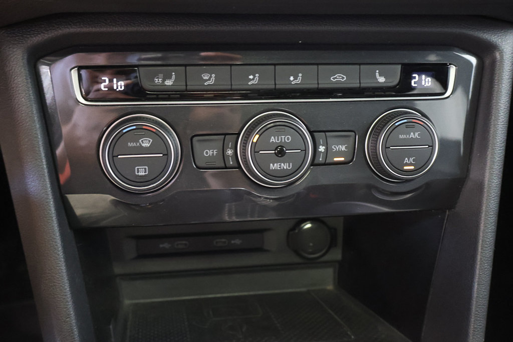 2021 Volkswagen Tiguan Highline R line, Toit Pano , Cockpit numerique in Terrebonne, Quebec - 24 - w1024h768px