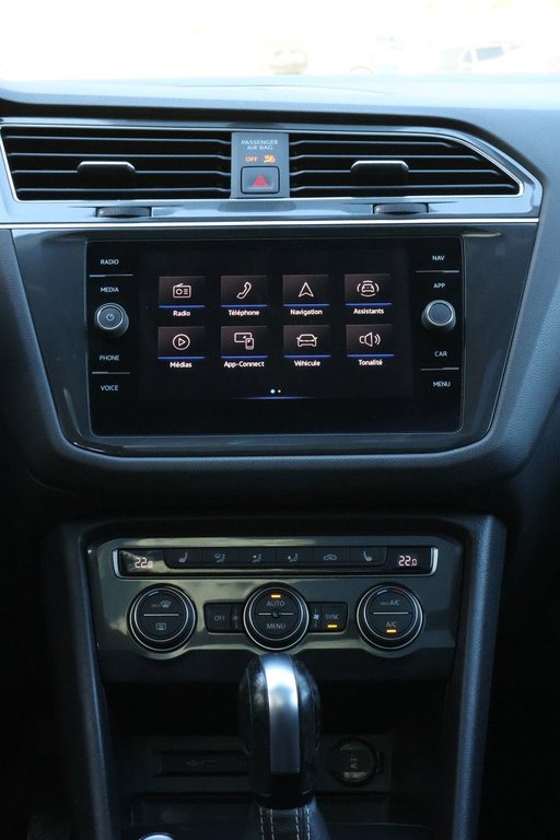 Volkswagen Tiguan Comfortline, Cuir, Toit, Carplay, 4Motion 2021 à Terrebonne, Québec - 21 - w1024h768px