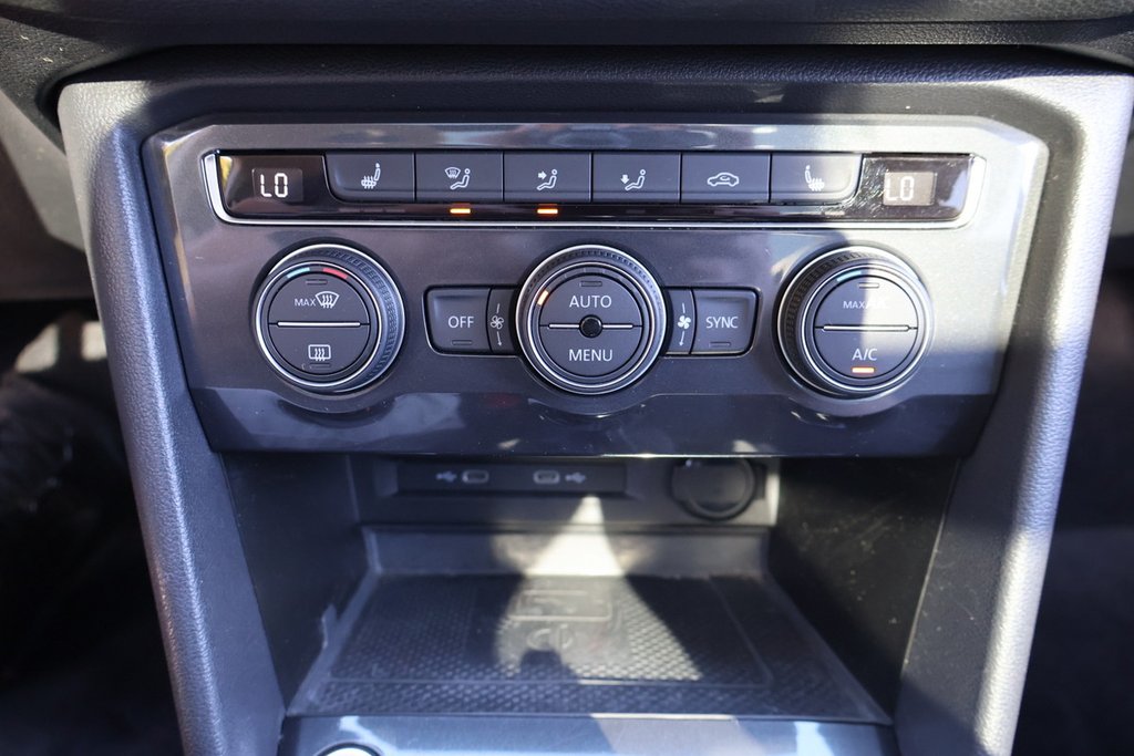 Volkswagen Tiguan Comfortline, Toit, Carplay, 4Motion 2021 à Terrebonne, Québec - 23 - w1024h768px