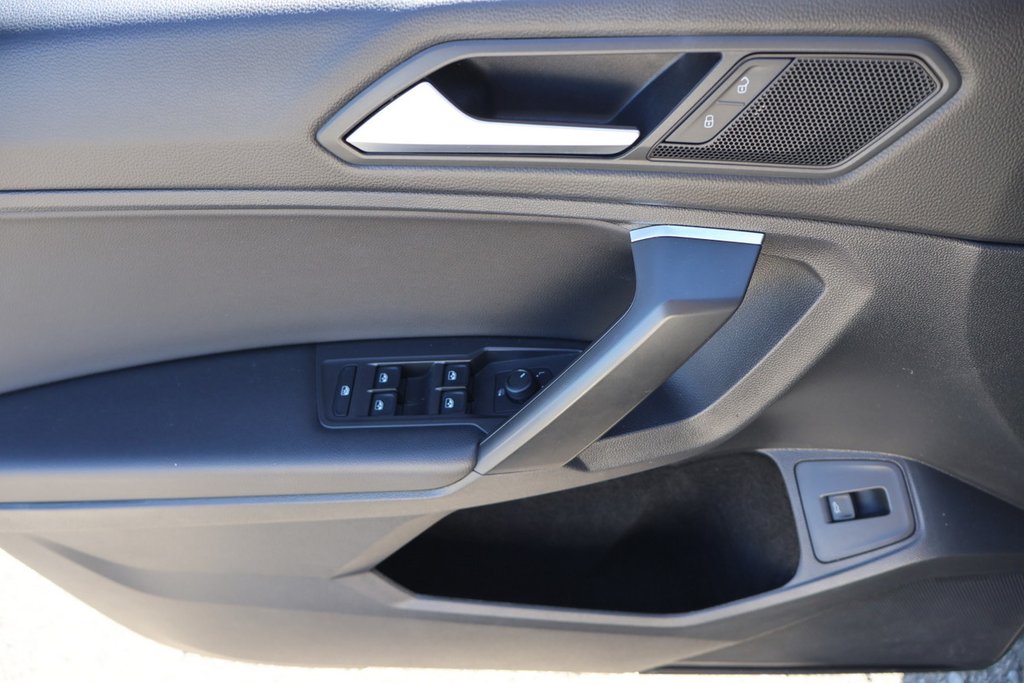 Volkswagen Tiguan Comfortline, Toit, Carplay, 4Motion 2021 à Mascouche, Québec - 27 - w1024h768px