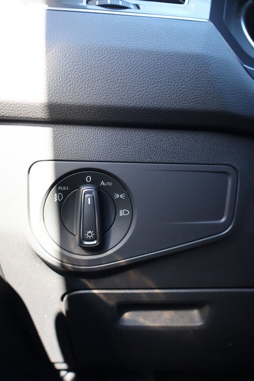 Volkswagen Tiguan Comfortline, Toit, Carplay, 4Motion 2021 à Mascouche, Québec - 26 - w1024h768px