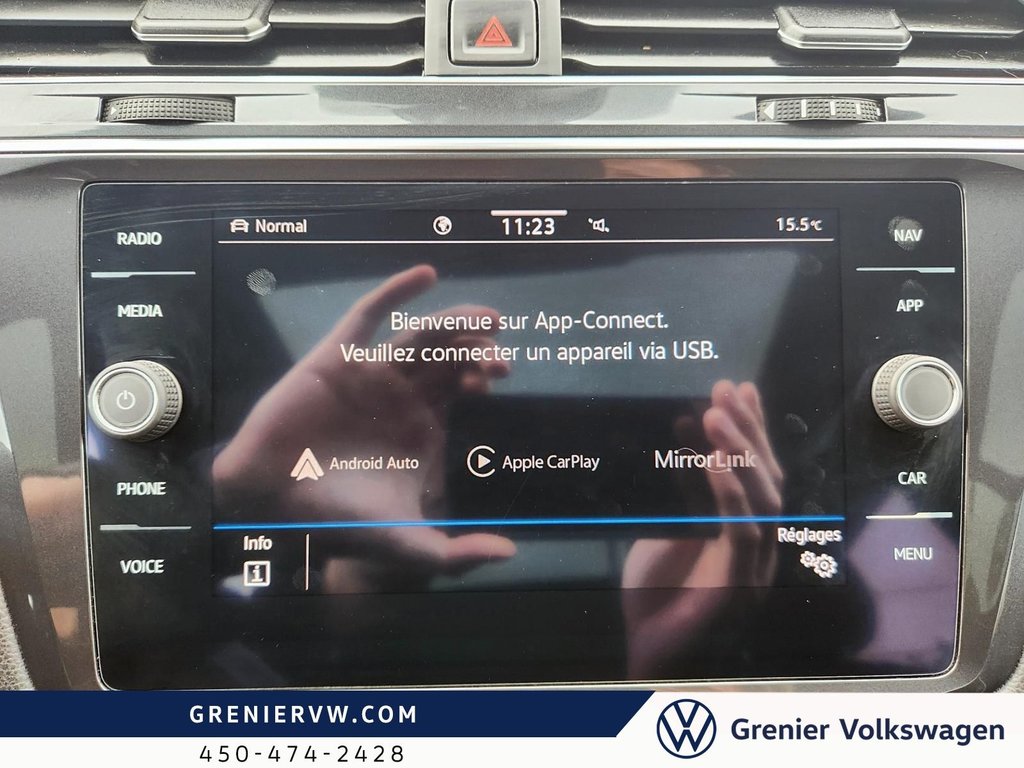 2022 Volkswagen Tiguan Highline R-Line,PNEUS D'HIVER INCLUS, audio Fender in Terrebonne, Quebec - 40 - w1024h768px