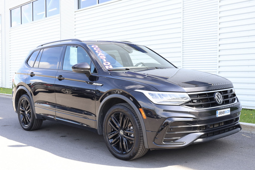 Volkswagen Tiguan Comfortline R-Line Black Edition, Toit ouvrant, 2022 à Mascouche, Québec - 3 - w1024h768px