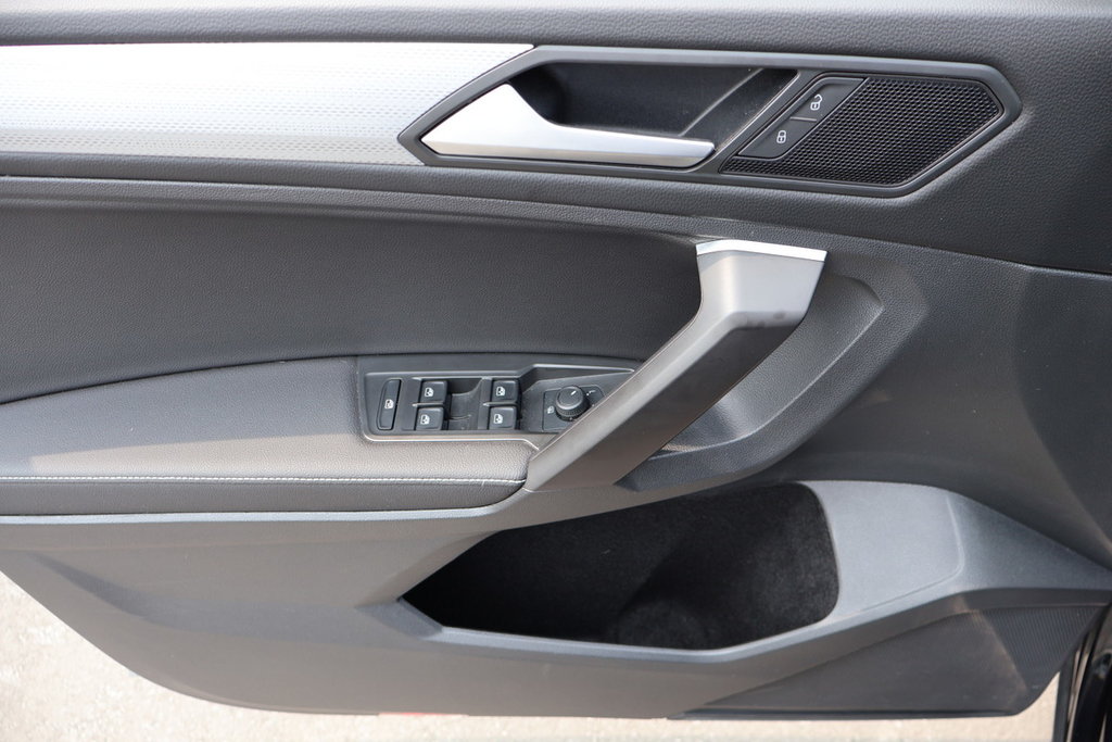 Volkswagen Tiguan Trendline, Carplay, 4 Motion, 1 Proprio 2022 à Terrebonne, Québec - 26 - w1024h768px