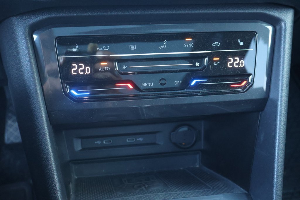 Volkswagen Tiguan Comfortline,toit pano 4motion 2022 à Terrebonne, Québec - 23 - w1024h768px