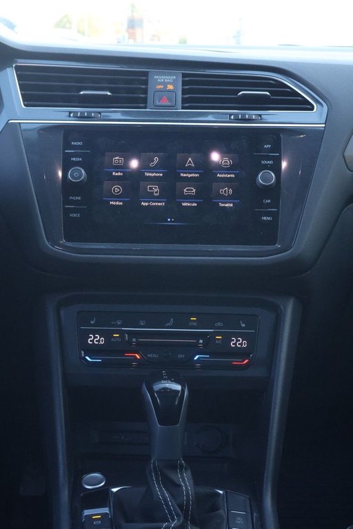 Volkswagen Tiguan Comfortline,toit pano 4motion 2022 à Terrebonne, Québec - 21 - w1024h768px