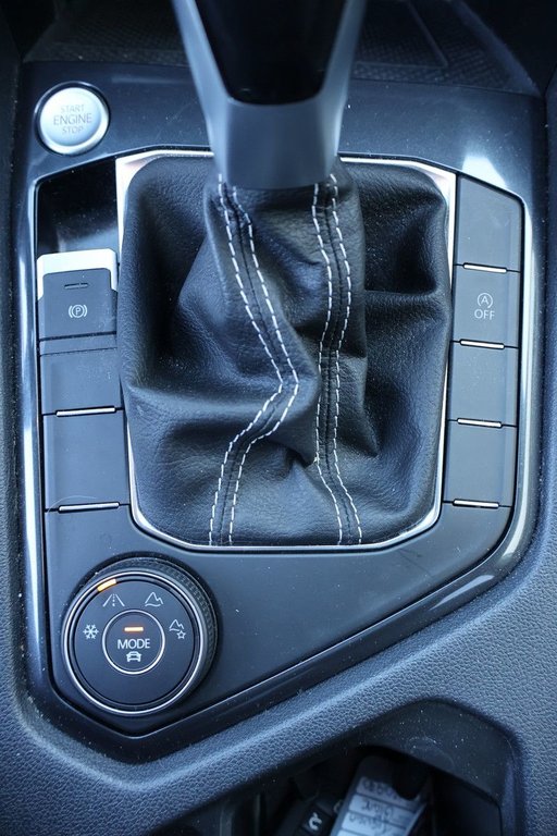 Volkswagen Tiguan Comfortline,toit pano 4motion 2022 à Terrebonne, Québec - 25 - w1024h768px