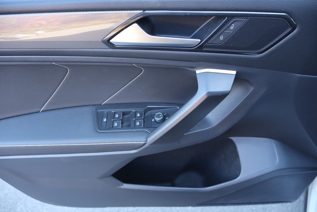 Volkswagen Tiguan Comfortline,toit pano 4motion 2022 à Terrebonne, Québec - 27 - w1024h768px