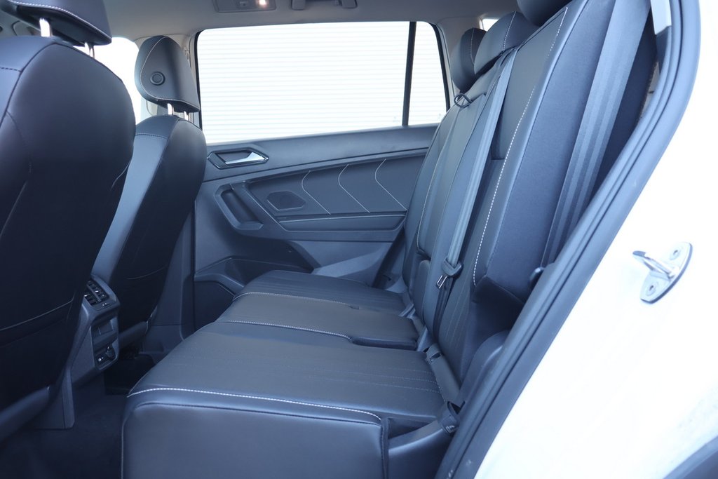 Volkswagen Tiguan Comfortline,toit pano 4motion 2022 à Terrebonne, Québec - 29 - w1024h768px