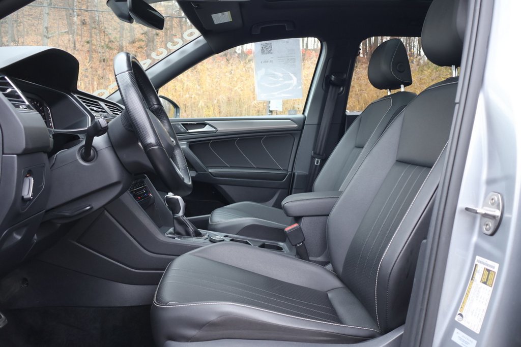 Volkswagen Tiguan Comfortline R-Line Black Edition 2022 à Mascouche, Québec - 9 - w1024h768px