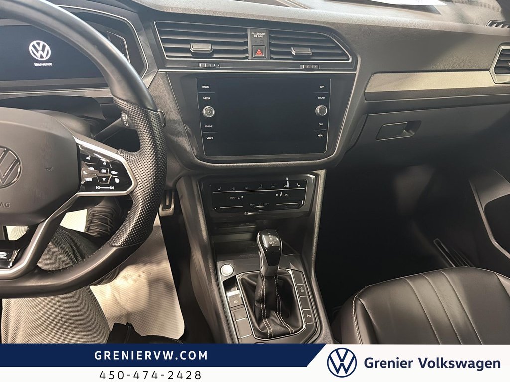 Volkswagen Tiguan Comfortline R-Line Black Edition 2022 à Terrebonne, Québec - 11 - w1024h768px