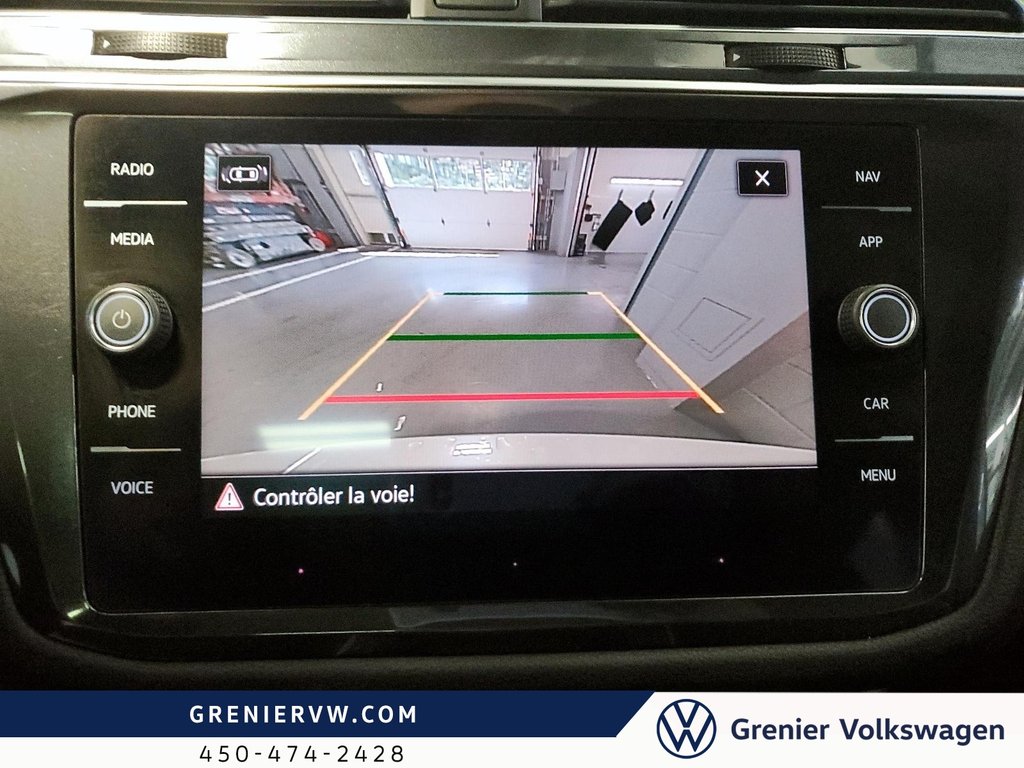 2022 Volkswagen Tiguan Highline R-Line, Cuir, Toit, Carplay in Terrebonne, Quebec - 17 - w1024h768px