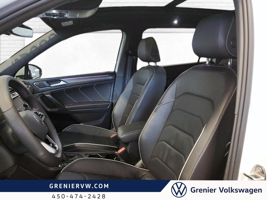 2022 Volkswagen Tiguan Highline R-Line, Cuir, Toit, Carplay in Terrebonne, Quebec - 12 - w1024h768px