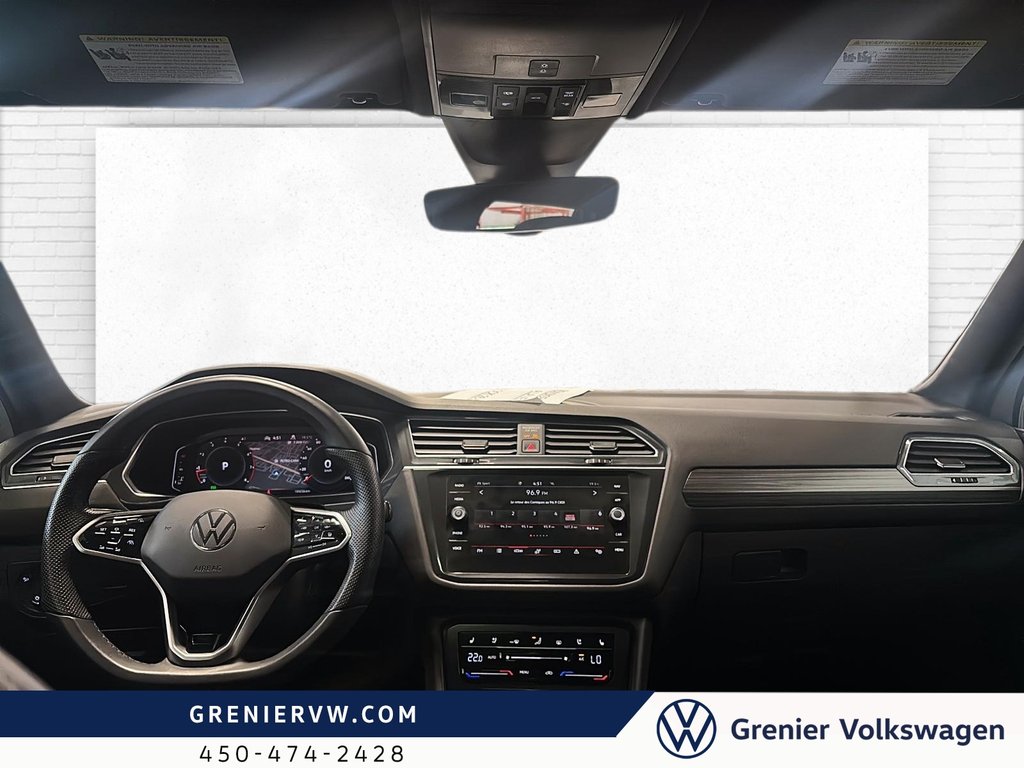 2022 Volkswagen Tiguan Highline R-Line, Cuir, Toit, Démarreur in Terrebonne, Quebec - 9 - w1024h768px