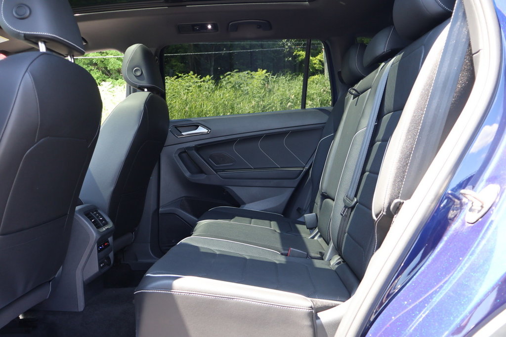 2023 Volkswagen Tiguan Highline R-Line, Cuir, Toit, Carplay in Mascouche, Quebec - 30 - w1024h768px