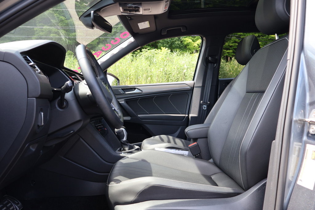 2023 Volkswagen Tiguan Comfortline, R-Line Black Ed., Jamais Accidenté in Mascouche, Quebec - 8 - w1024h768px
