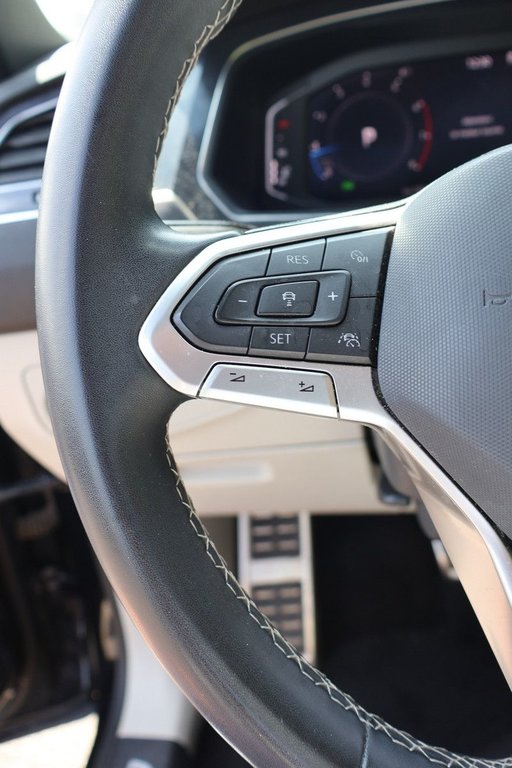 Volkswagen Tiguan Highline, R-Line, Jamais Accidenté, Banc Ventilé 2023 à Mascouche, Québec - 17 - w1024h768px
