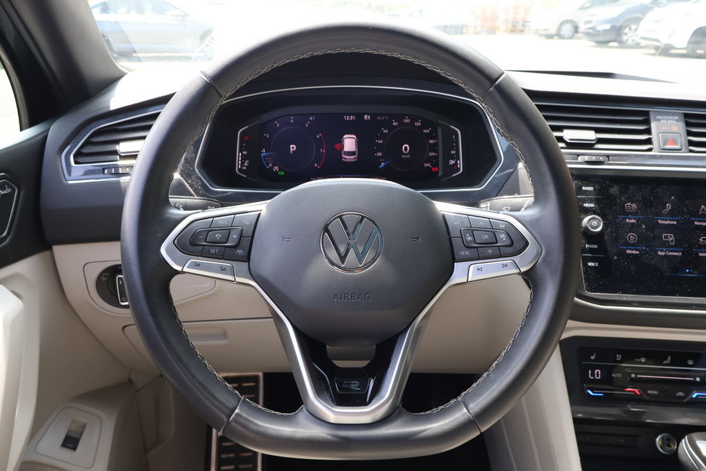 Volkswagen Tiguan Highline, R-Line, Jamais Accidenté, Banc Ventilé 2023 à Mascouche, Québec - 15 - w1024h768px