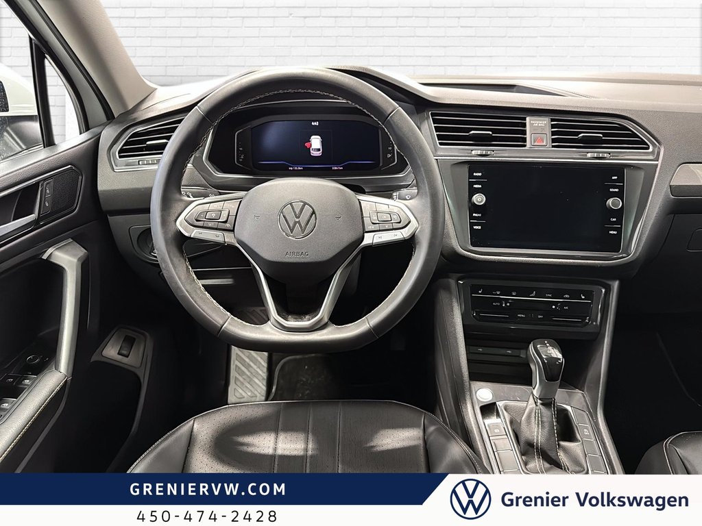 2023 Volkswagen Tiguan Comfortline, Cuir, Toit Pano, Carplay in Terrebonne, Quebec - 12 - w1024h768px