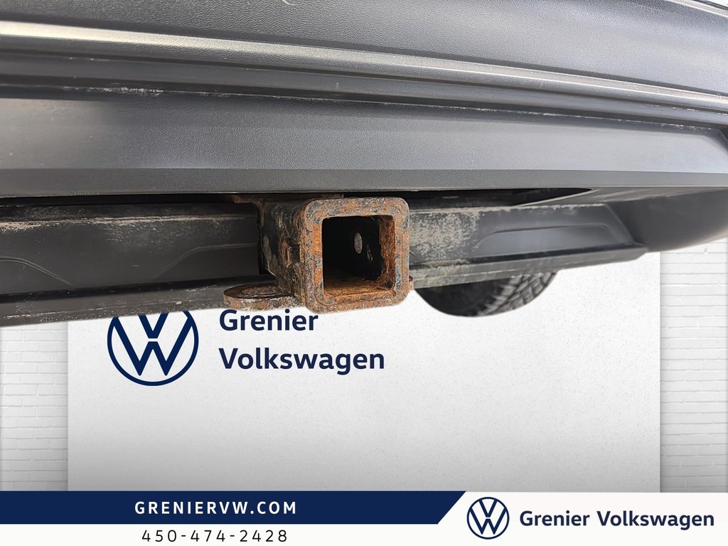 Volkswagen Tiguan Trendline, AWD, Ensemble de 8 Pneus et Jantes 2023 à Mascouche, Québec - 6 - w1024h768px
