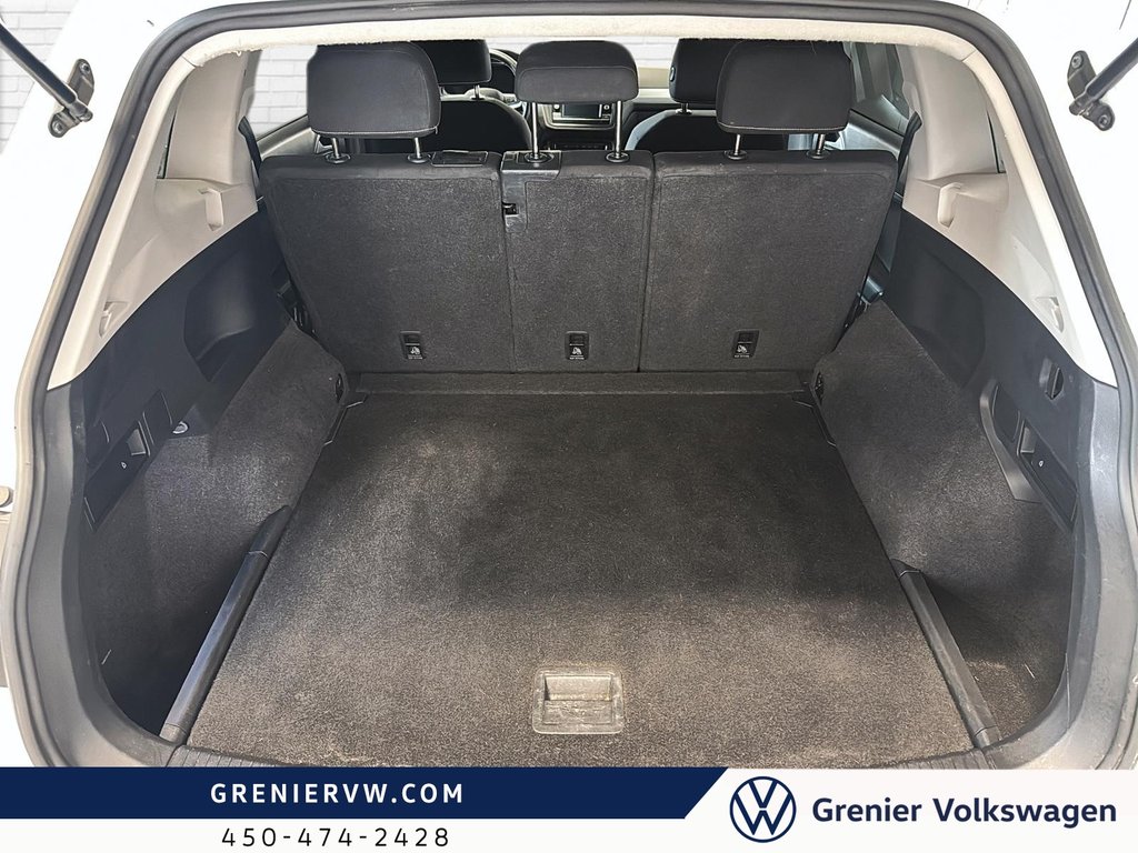 2023 Volkswagen Tiguan Trendline, AWD, Ensemble de 8 Pneus et Jantes in Terrebonne, Quebec - 10 - w1024h768px