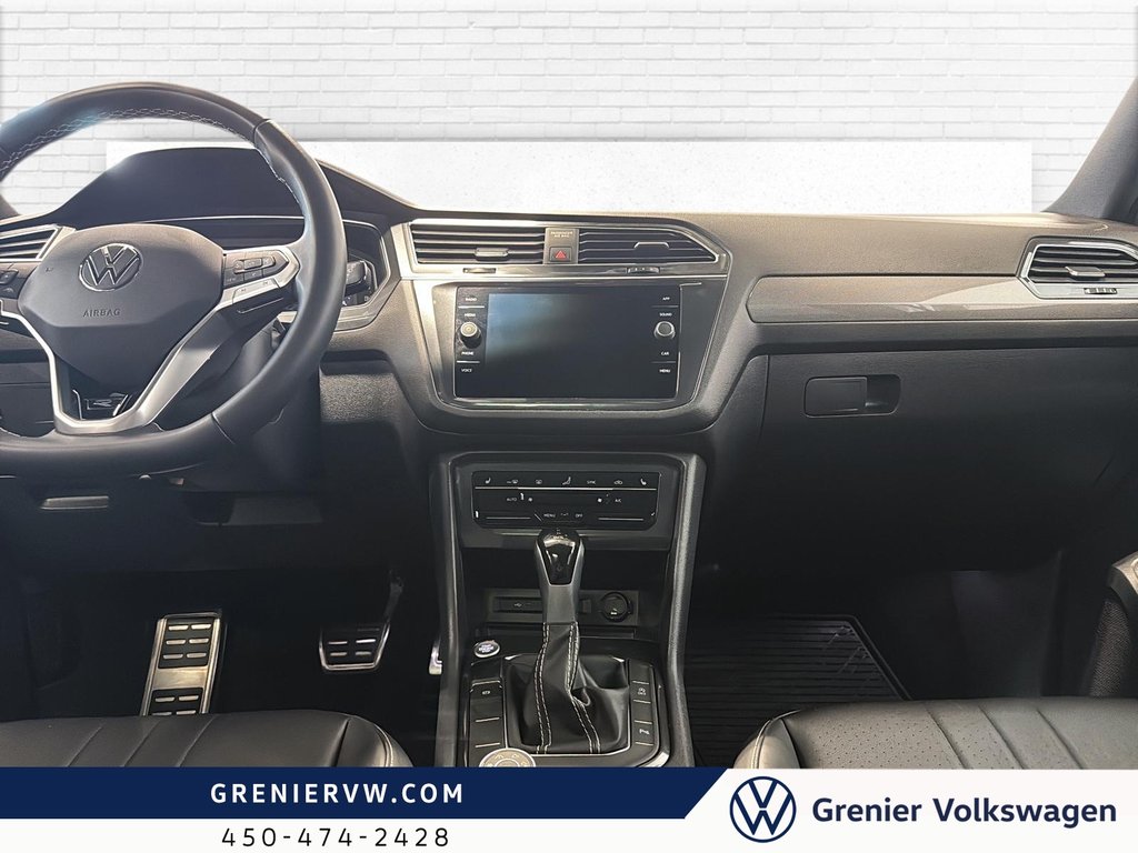 Volkswagen Tiguan Comfortline R-Line, Cuir, Toit Pano, Carplay 2023 à Terrebonne, Québec - 9 - w1024h768px