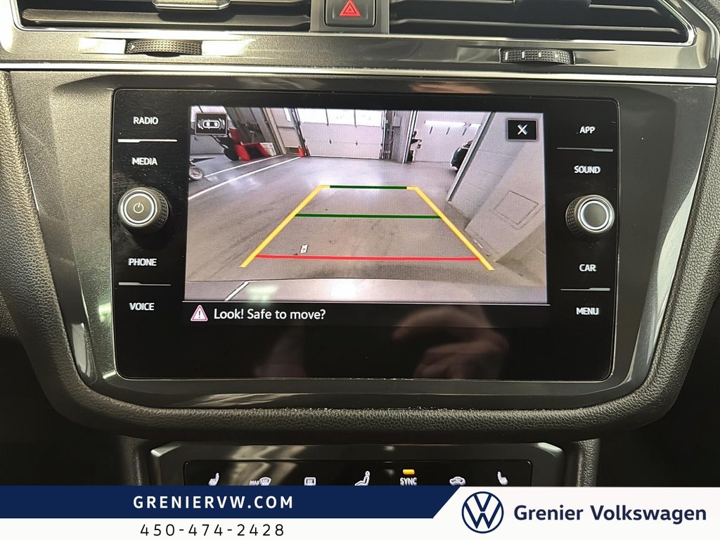 Volkswagen Tiguan Comfortline R-Line, Cuir, Toit Pano, Carplay 2023 à Terrebonne, Québec - 14 - w1024h768px