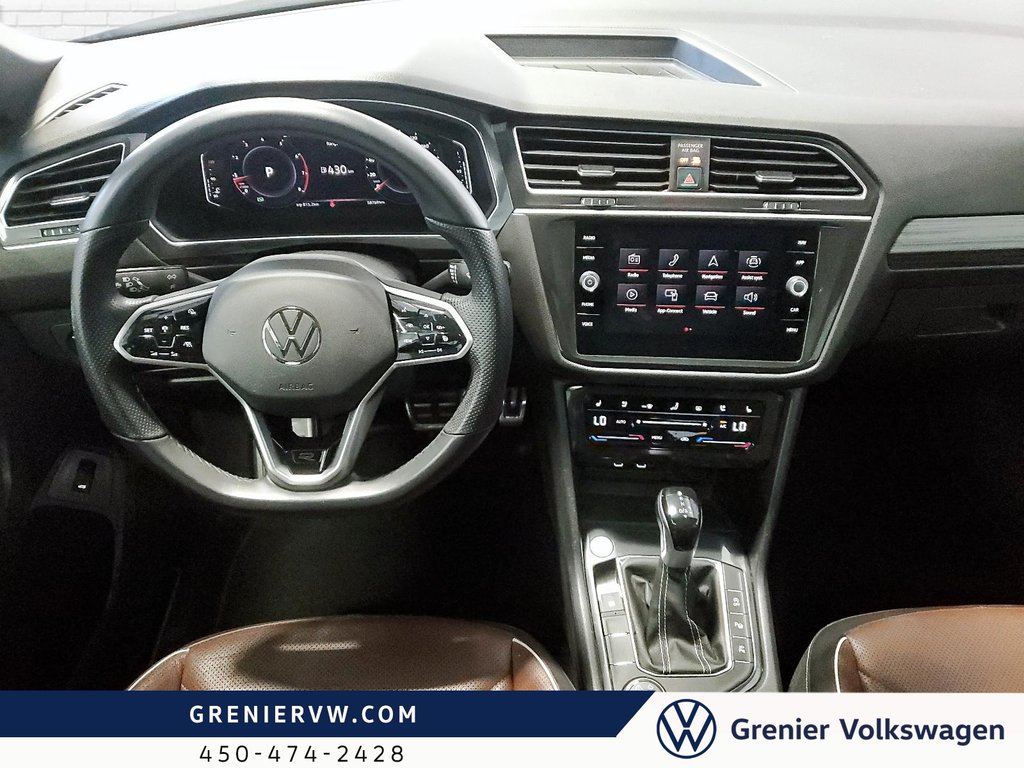 2023 Volkswagen Tiguan Highline R-Line, Cuir, Toit, Carplay in Terrebonne, Quebec - 11 - w1024h768px
