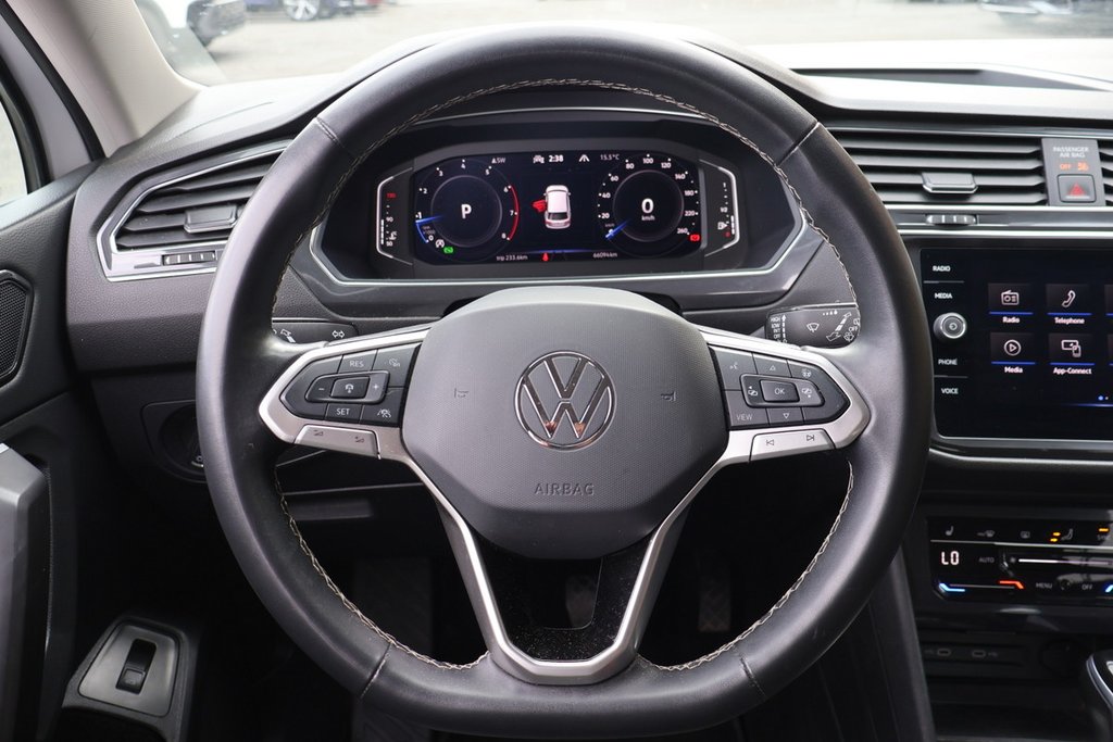 2024 Volkswagen Tiguan Comfortline, Cuir, Carplay, 4Motion in Mascouche, Quebec - 14 - w1024h768px