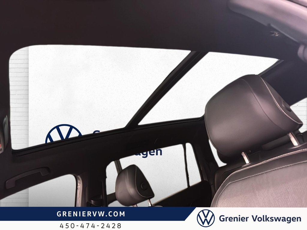 Volkswagen Tiguan Highline R-Line, Jamais accidenté, 1 Proprietaire 2024 à Terrebonne, Québec - 14 - w1024h768px