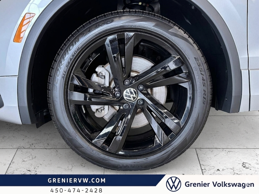 2024 Volkswagen Tiguan Comfortline Black Edition, Cuir, 7 Places in Terrebonne, Quebec - 7 - w1024h768px