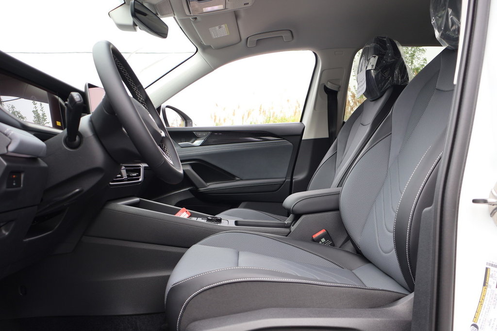 2025 Volkswagen Tiguan Comfortline in Mascouche, Quebec - 8 - w1024h768px