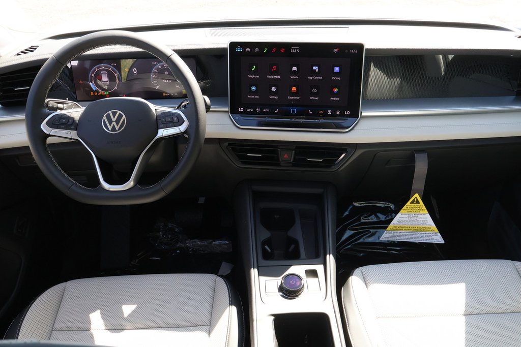 2025 Volkswagen Tiguan Comfortline in Mascouche, Quebec - 10 - w1024h768px