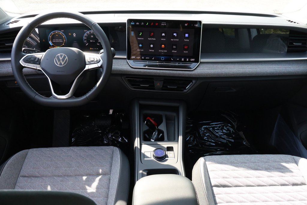 Volkswagen Tiguan Trendline 2025 à Mascouche, Québec - 10 - w1024h768px