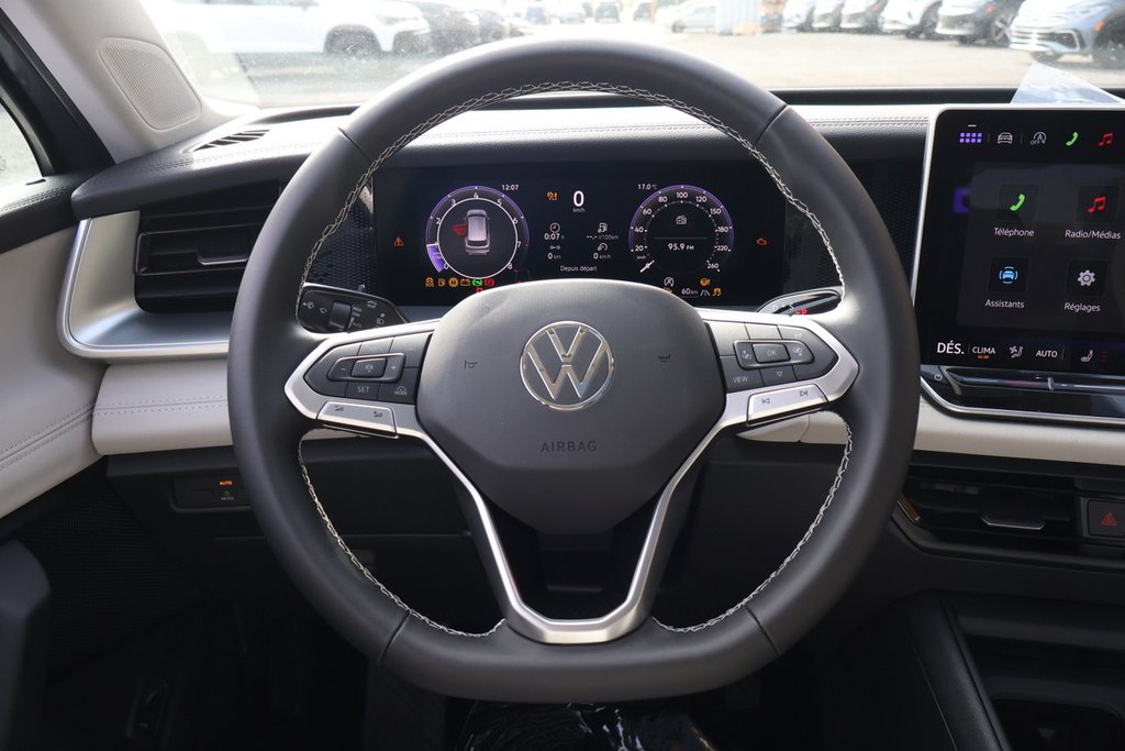2026 Volkswagen Tiguan Comfortline 4MOTION in Mascouche, Quebec - 12 - w1024h768px
